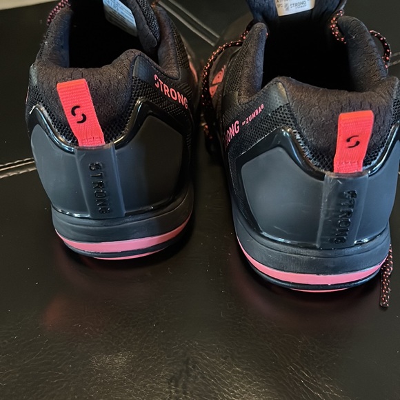 Strong Zumba shoes - Picture 7 of 8